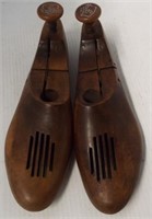 1960's Vintage shoe form with adjustable heal.