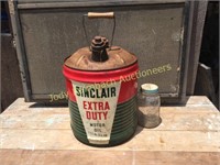 Large Sinclair Extra Duty Motor oil can with spout