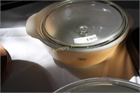 LUSTER DECORATED CASSEROLE WITH LID