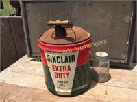 Large Sinclair extra duty oil can with wood handle