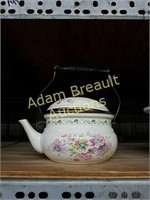 M Kamenstein porcelain enameled 7" teapot