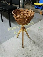 24 inch woven plant stand