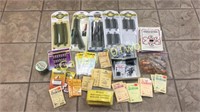 Selection of HO scale train accessories-includes