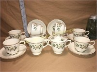 1940s Homer Laughlin Magnolia cups/saucers & more
