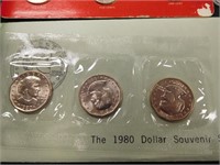 Coins - Foreign Box lot