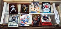 Approx 1000 Vintage Assorted Pro Sports Cards