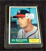 Vintage 1961 Ed Matthews #120 Baseball Card