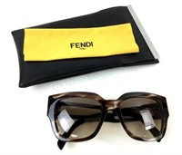 Fendi Fs5276 209 135 Sunglasses W/ Pouch