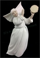 Lladro Porcelain Nun With Tambourine