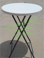Maxchief Round Folding Plastic Table