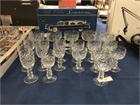 20 PIECE GLASS STEMWARE MATCHING SET THREE