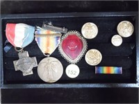 MILITARY BUTTONS, MEDALS & RIBBONS - WW I