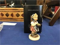 EXCLUSIVE GOEBEL HUMMEL FIGURINE "FROM ME TO YOU"
