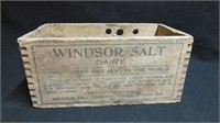Small Windsor salt Dairy finger joint box Ont