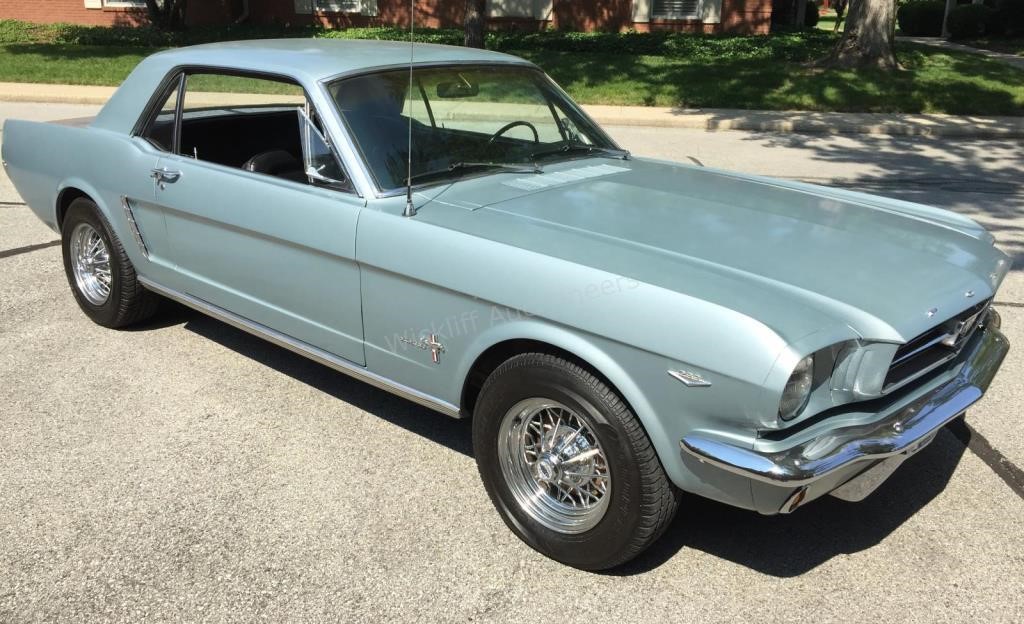 1965 Mustang Coupe, 1 family owned!