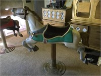 WHITE AND TURQUOISE CAROUSEL HORSE BTR 51" x 70" C