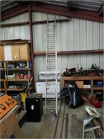 Metal extension ladder approx 26 feet long