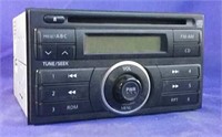 Nissan car stereo AM FM and CD player