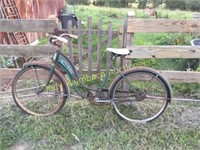Hawthorn womens antique bicycle w/ gas tank