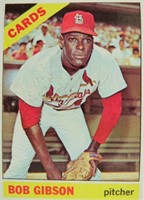 1966 TOPPS Bob GIBSON Baseball Card # 320