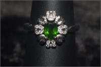 Size 7.5 Sterling Silver Ring w/ Green Stone