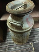 Metal Milk Can with Lid