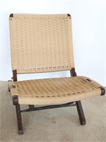 Fold-up Twisted Rope  & Wood Chair