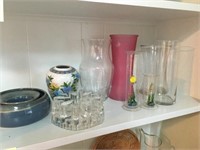 Vases, napkin holder and Mann vase