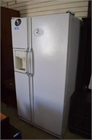 GE Profile Side-by-Side Refrigerator Freezer