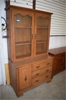 Solid Wood Kitchen Dresser / China Cabinet w/