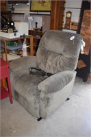 Electric Lift Chair  - New w/ Tags - Sage Green