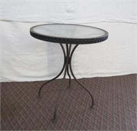24" round metal glass top patio table 27.5"H