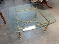 BEVELED GLASS TOP COFFEE TABLE W METAL BASE