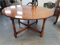 LARGE ROUND DINING TABLE W 3 LEAVES