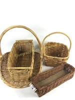 Lot of misc size baskets