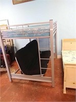 Metal bunk bed two queen beds one futon one