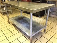 stainless table 60 x 30 x 34H