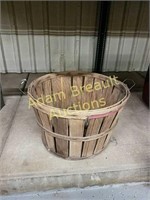 Vintage full bushel basket