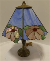 16" FLORAL STAIN GLASS TABLE LAMP