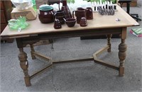 WOODEN DRAW LEAF TABLE