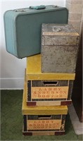 SELECTION OF VINTAGE SUITCASES AND BOXES