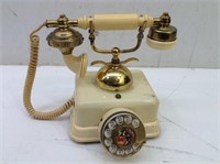 Vtg Italian Made Rotary Dial Phone