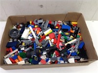 Mixed Lego Lot  2.9 lbs  "A"