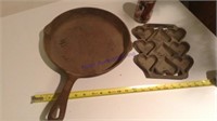Cast iron pan- heart muffin pan & 11 1/2 inch pan