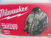 Unused Milwaukee M12 heated jacket. Large