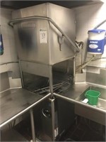 Commercial Dish Washer