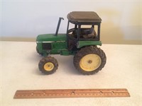 John Deere 2755 Toy Tractor - Metal
