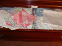 Drawer Contents - Sheets & Pillow Cases