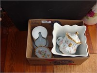 Hand Painted Bathroom Set