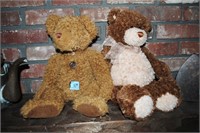 2 TEDDY BEARS